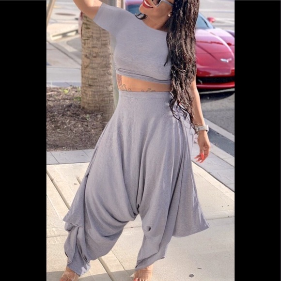 Unique 2Pc Set Asymmetrical Gray Short Sleeve Crop Top & Harem Pants Outfit - Picture 2 of 6